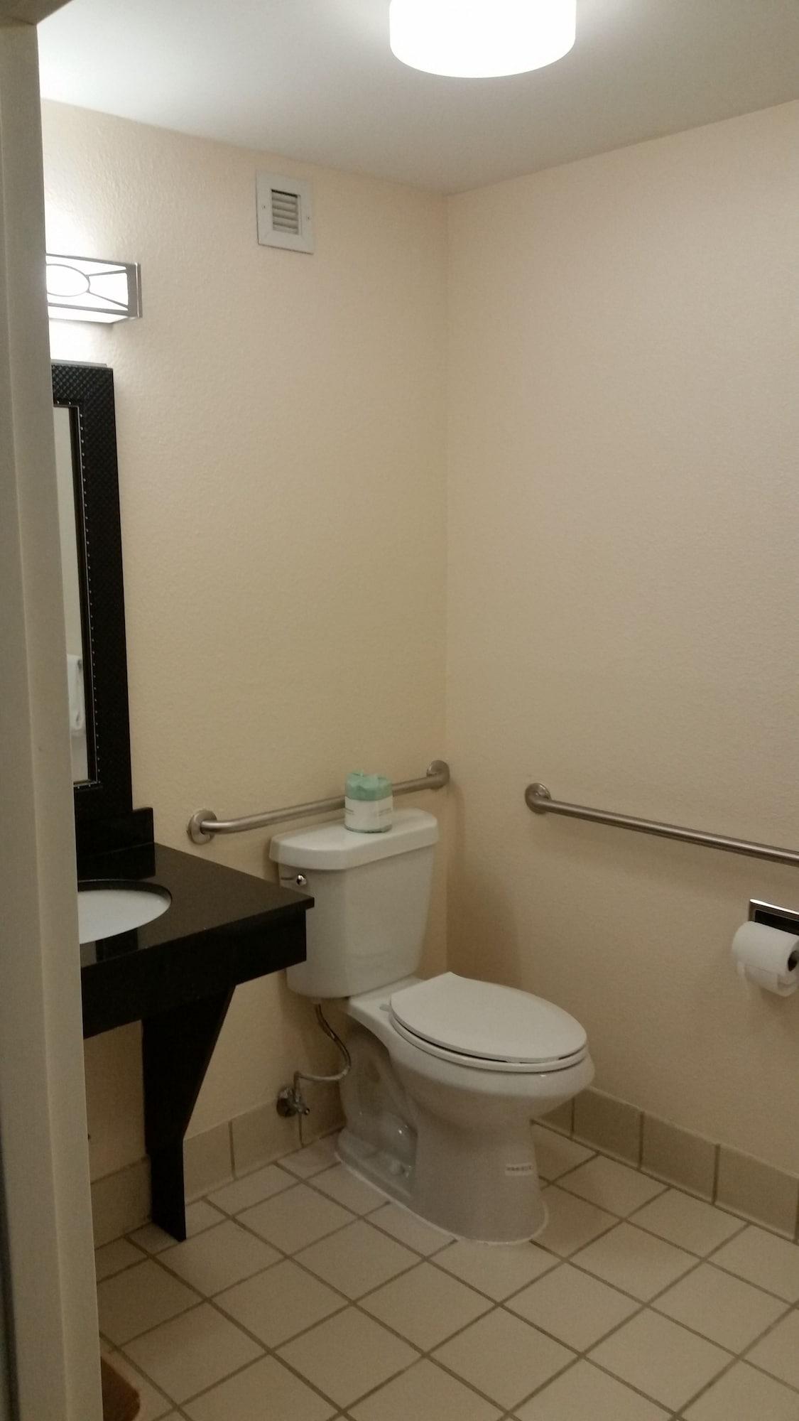 Days Inn By Wyndham Chattanooga/Hamilton Place Екстер'єр фото