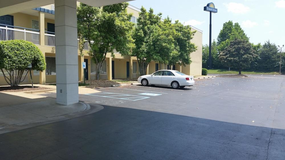 Days Inn By Wyndham Chattanooga/Hamilton Place Екстер'єр фото