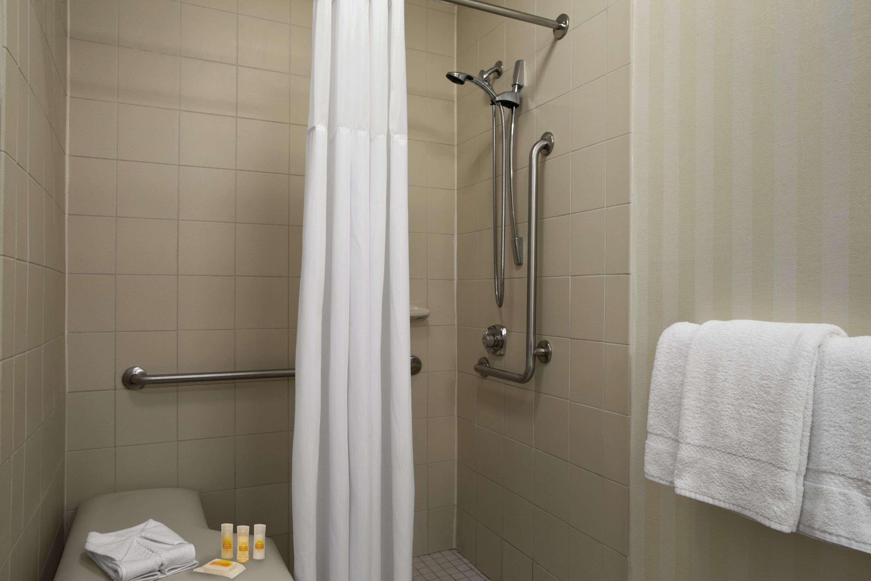 Days Inn By Wyndham Chattanooga/Hamilton Place Екстер'єр фото