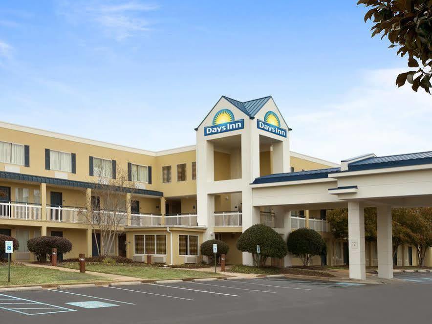 Days Inn By Wyndham Chattanooga/Hamilton Place Екстер'єр фото